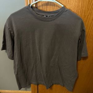 Women’s plain tee